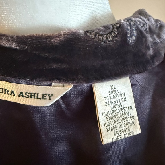 Vtg 90s y2k moody velvet embroidered Laura Ashley boho floral sz Xl - Picture 7 of 7